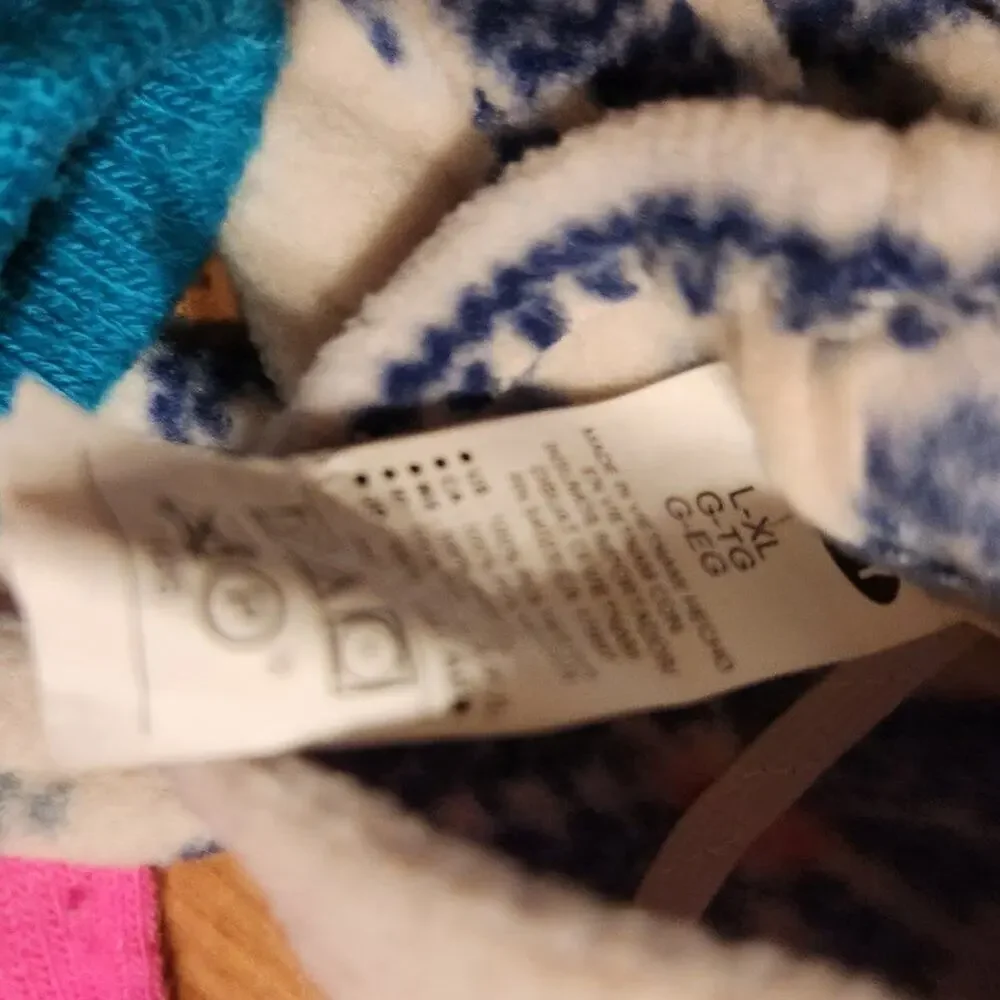 N/A socks mittens